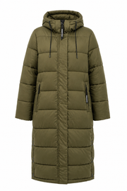 Яке Khujo L The iconic puffer