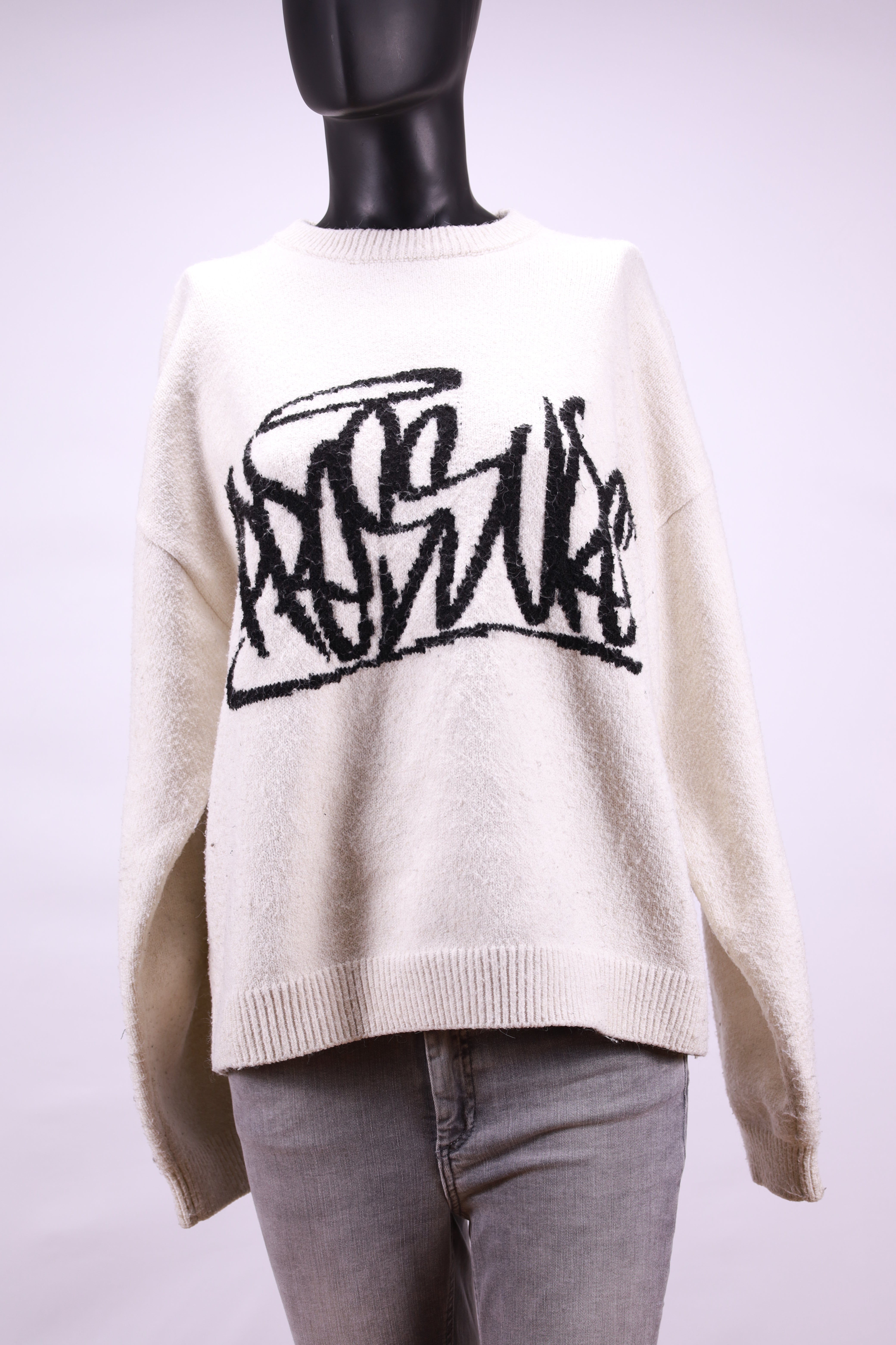 Пуловер Bershka