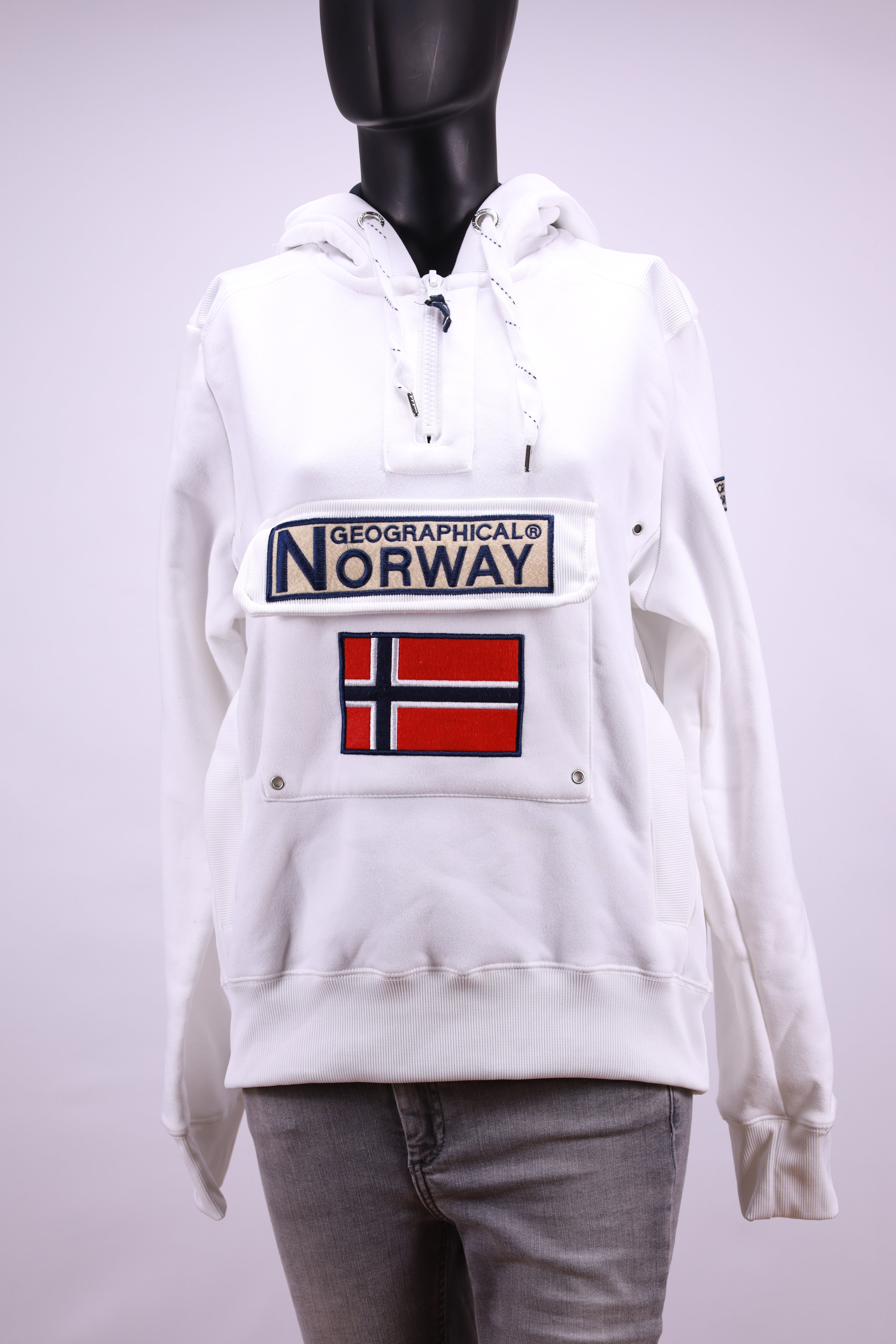 Суичър Geographical Norway