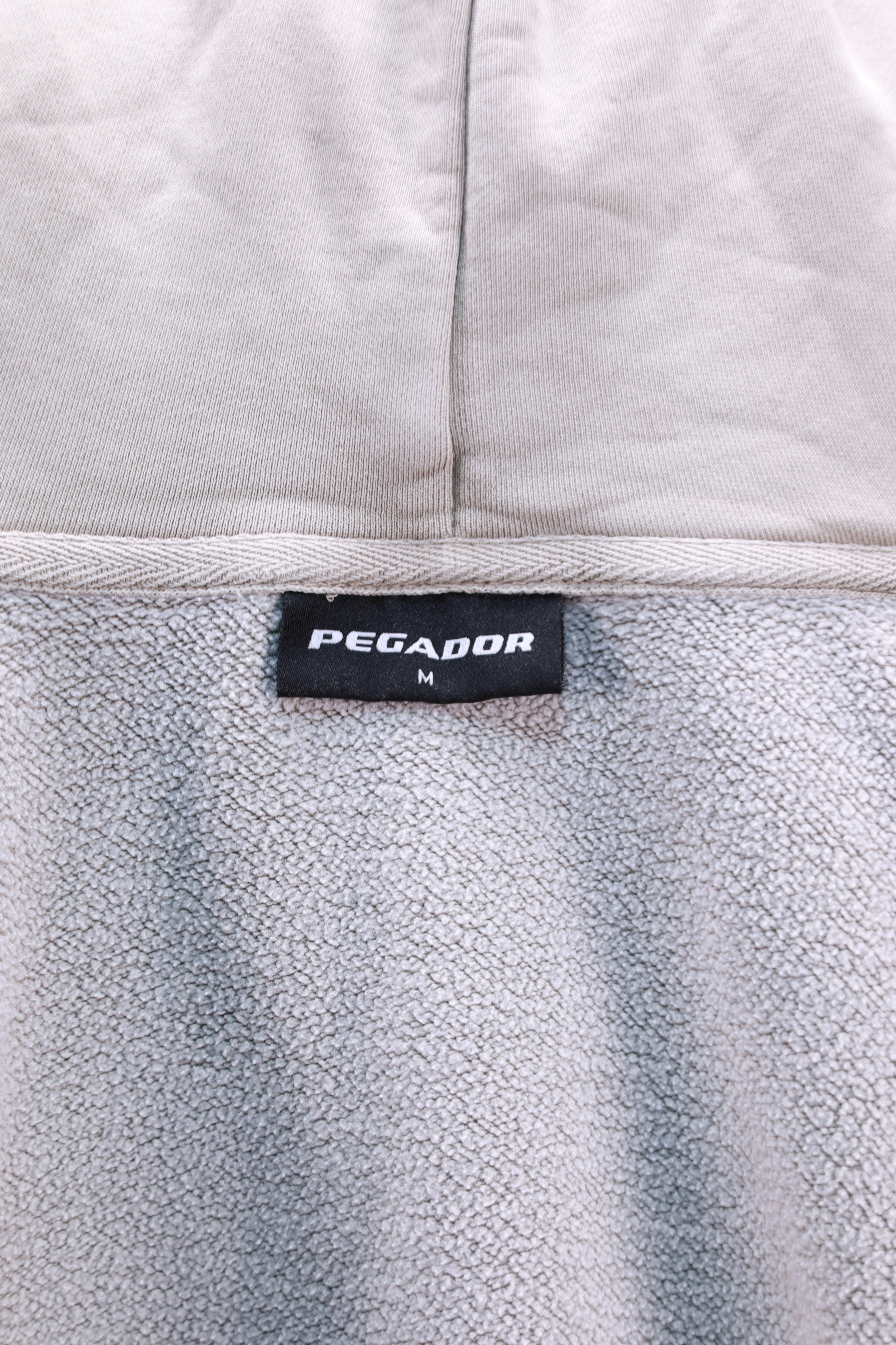 Суичър Pegador