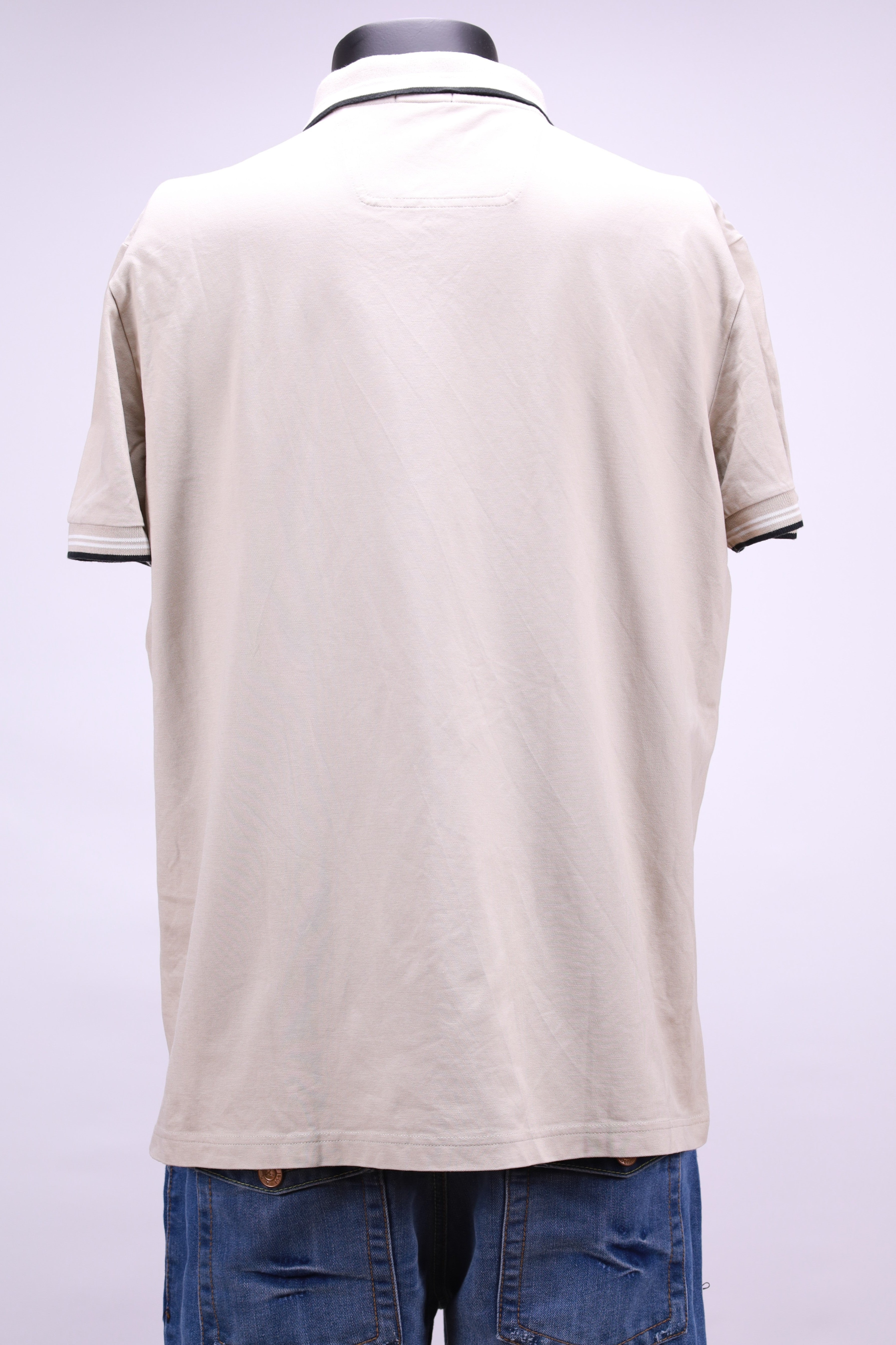 Тениска с яка Boss