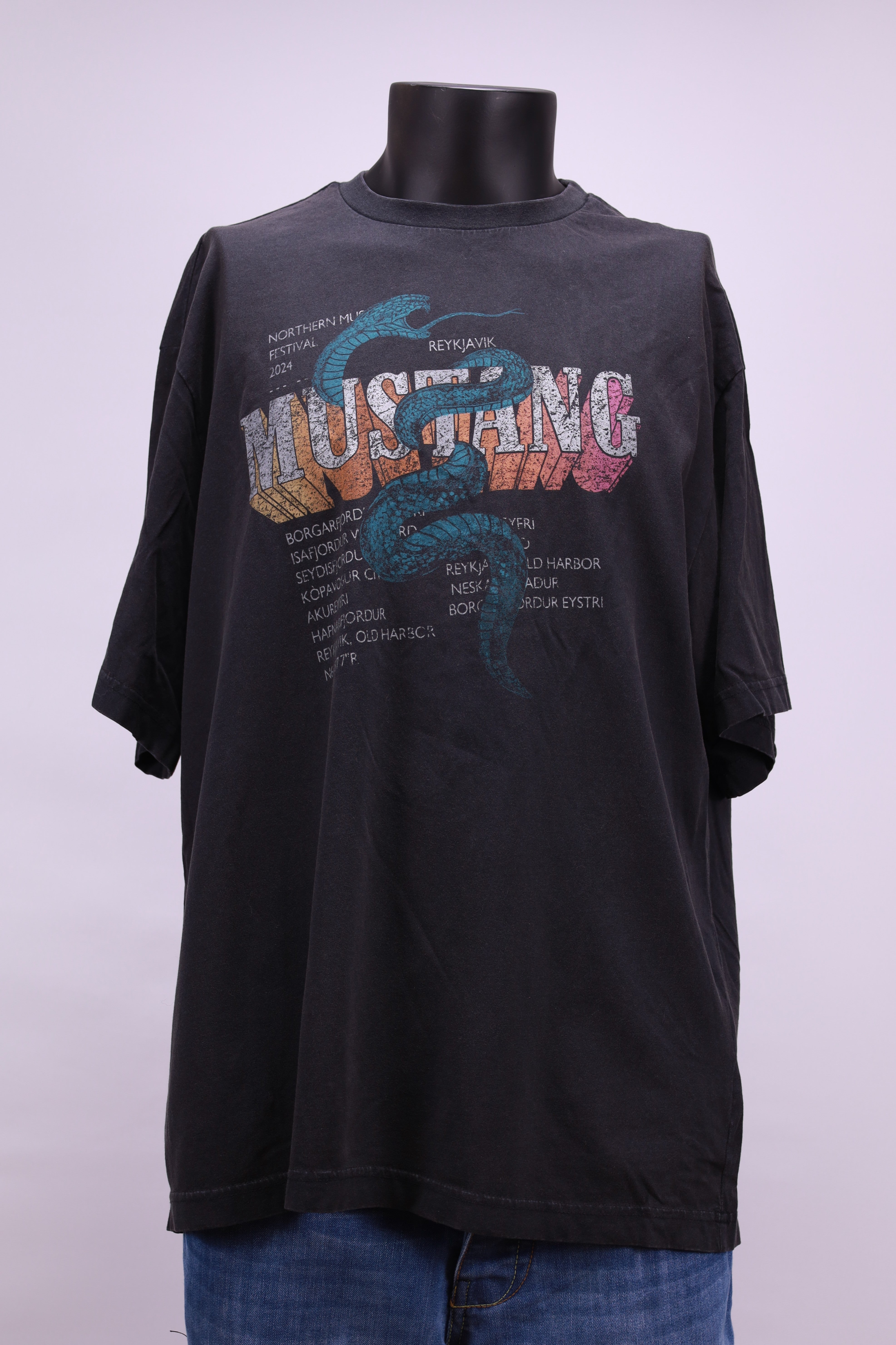 Черна тениска Mustang