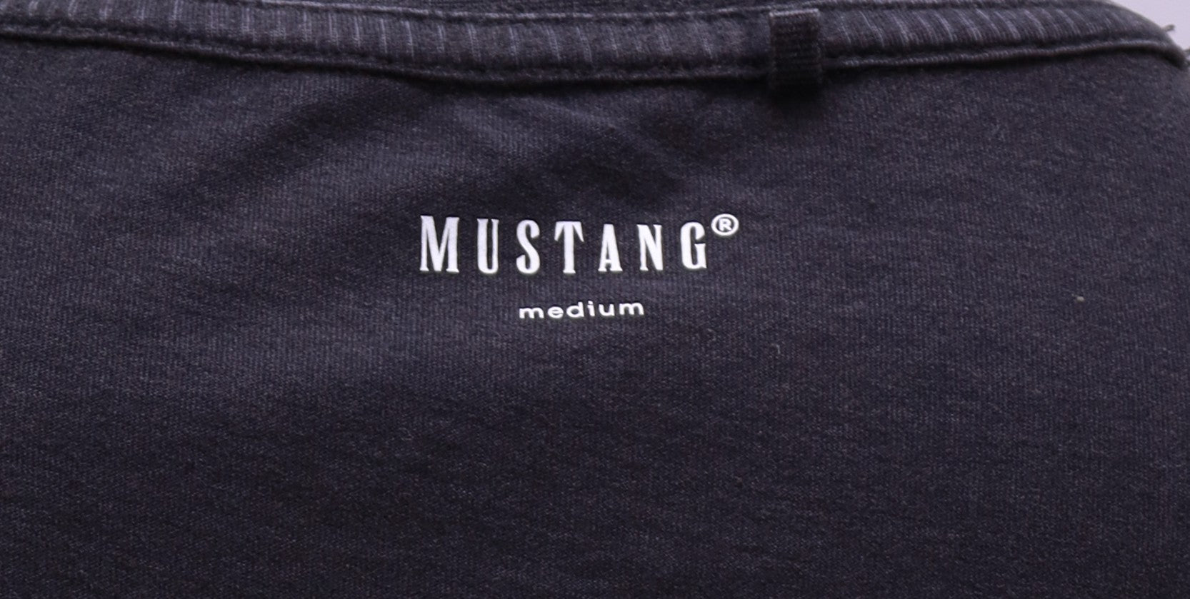 Черна тениска Mustang