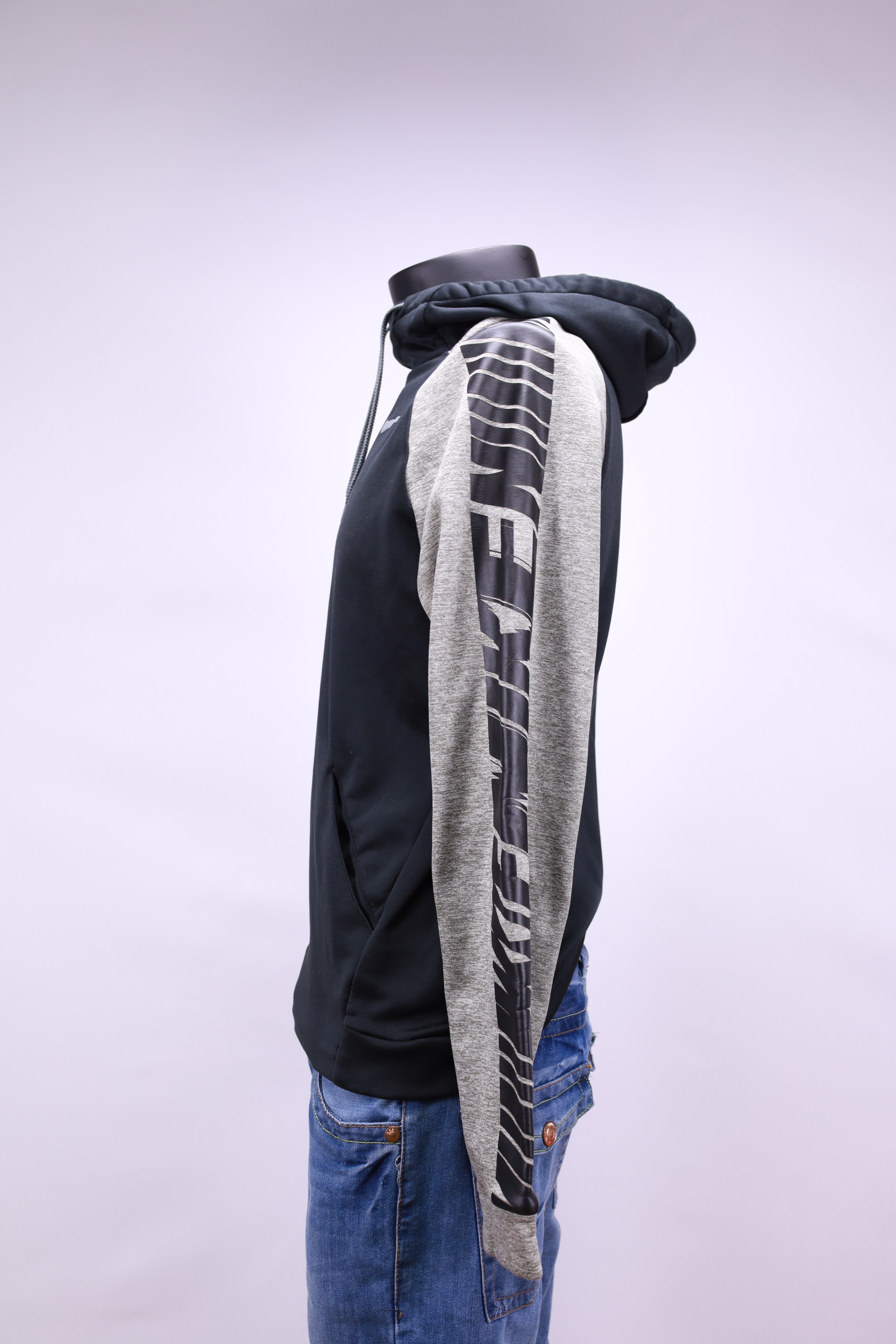 Суичър Nike с джоб