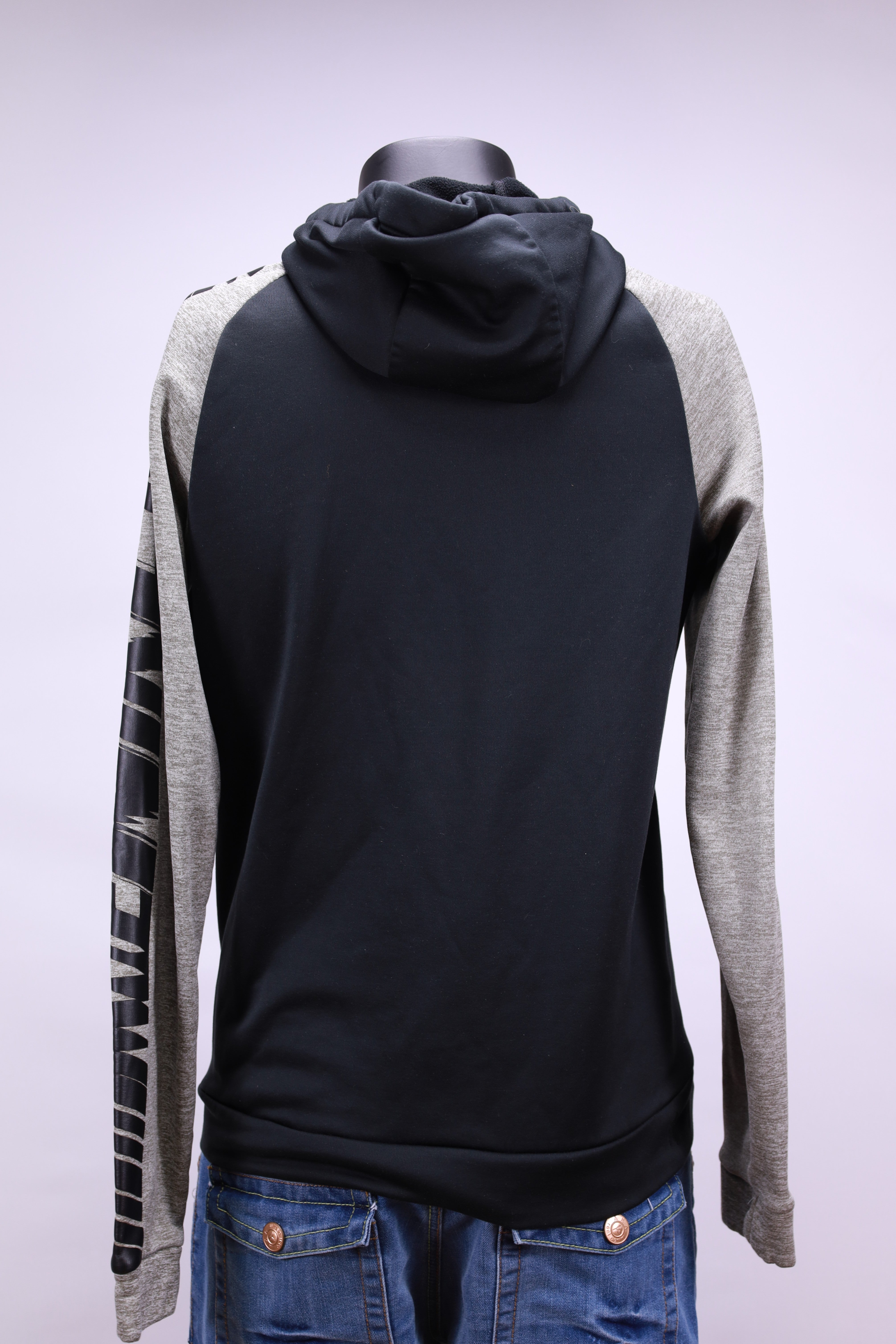 Суичър Nike с джоб