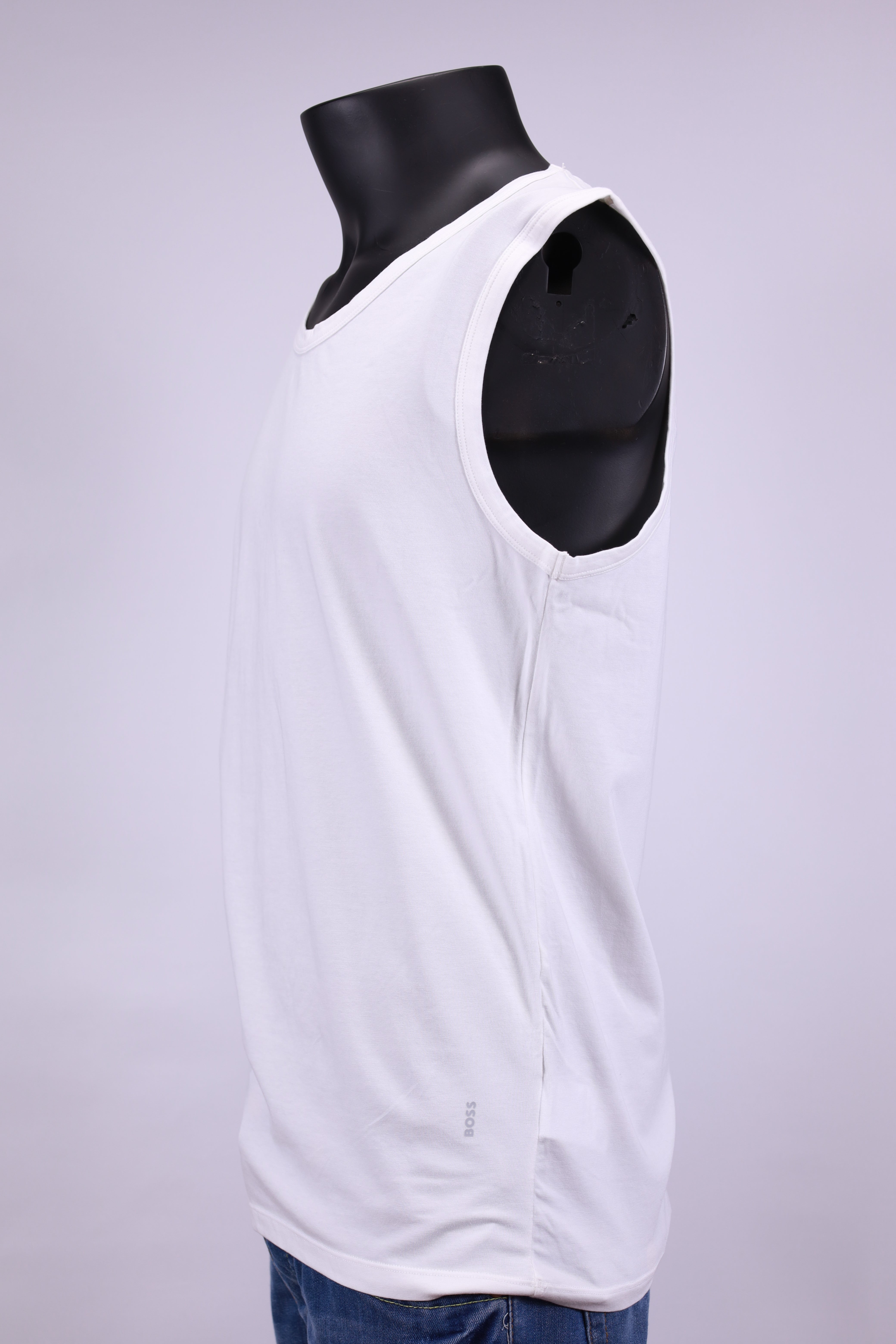 Бял топ Boss L