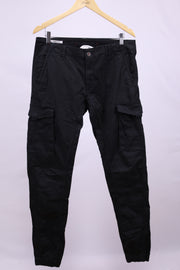 Черни карго панталони Jack&Jones