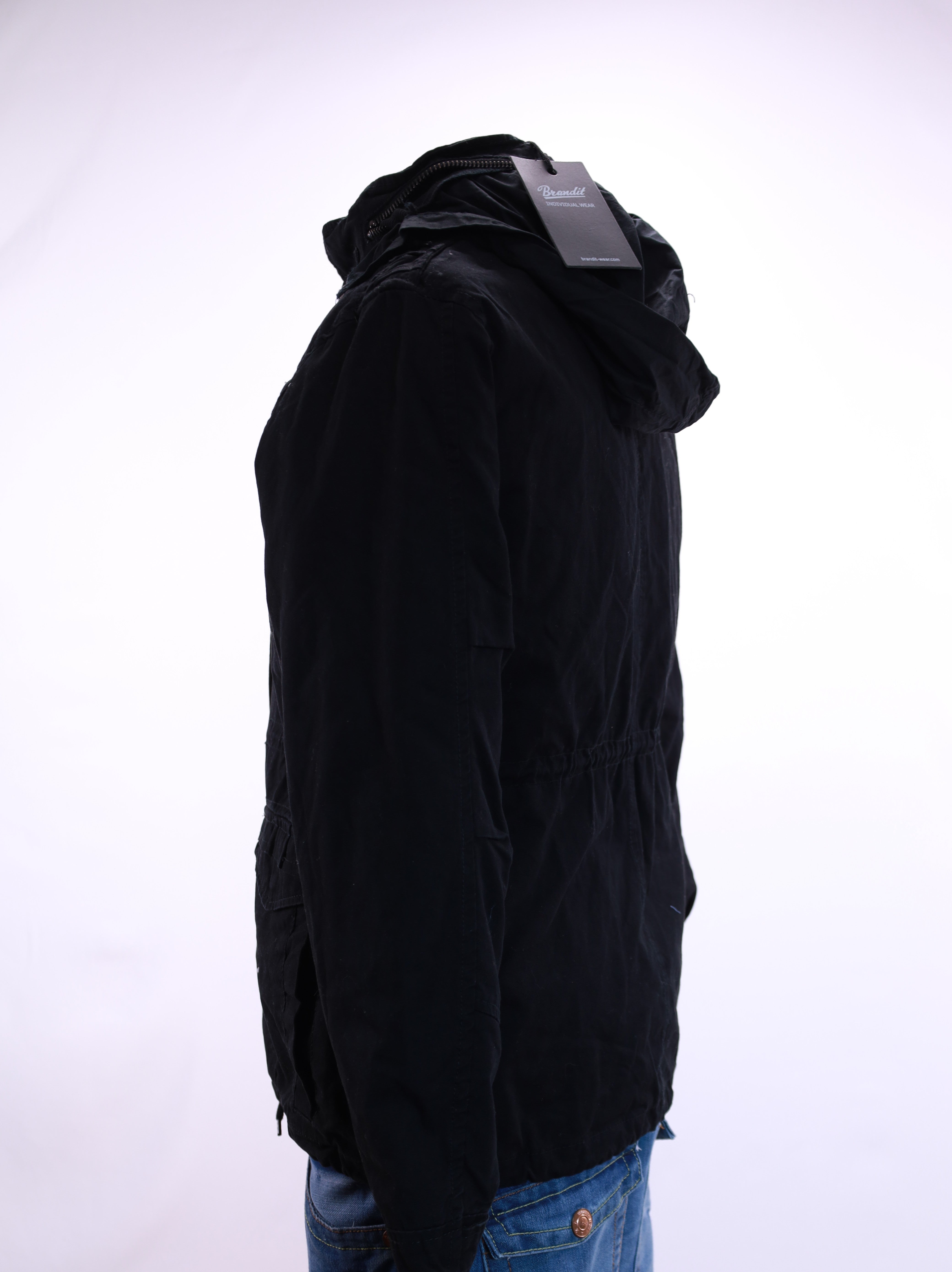 Яке Brandit M
