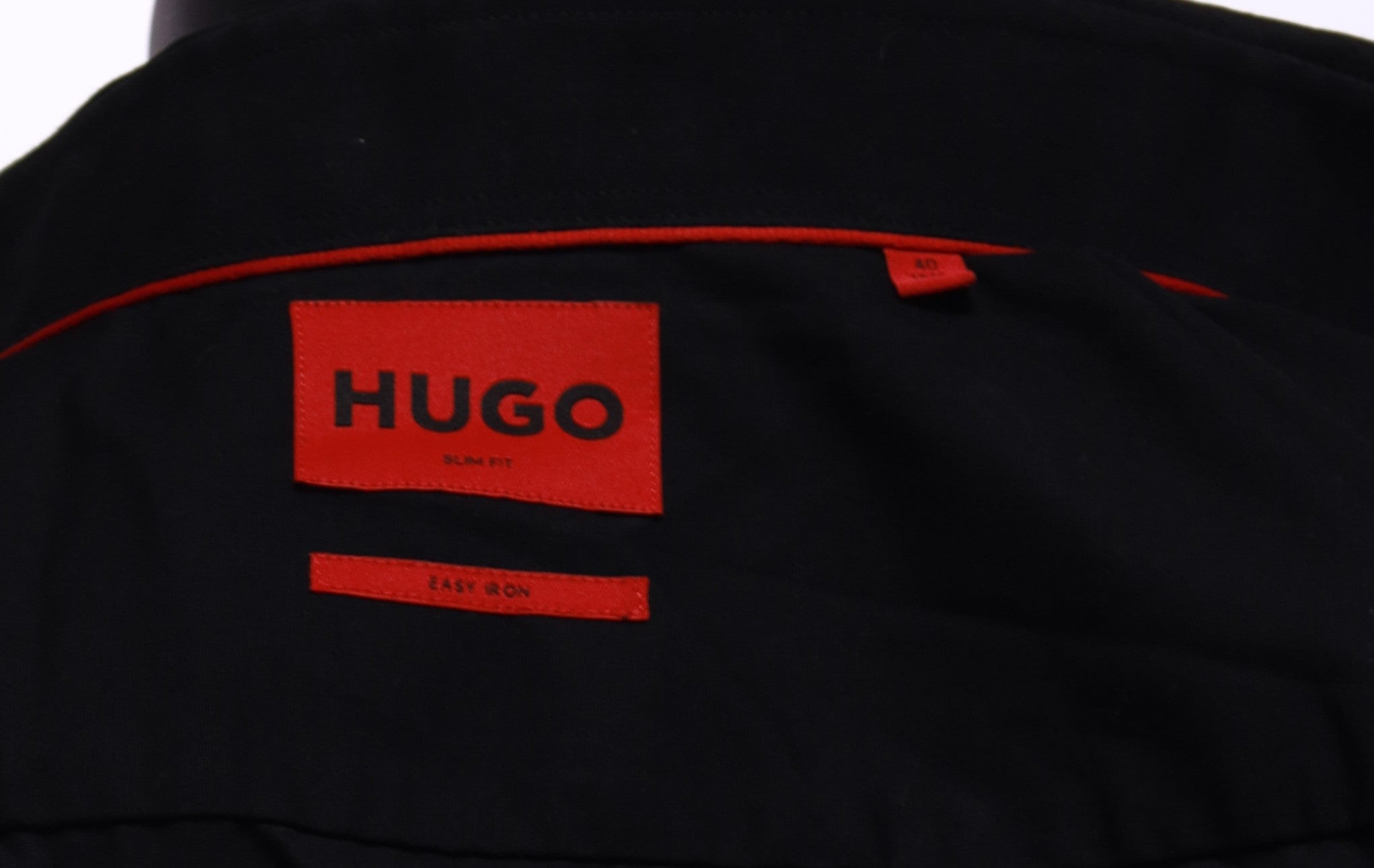 Риза Hugo 40 Slim Fit