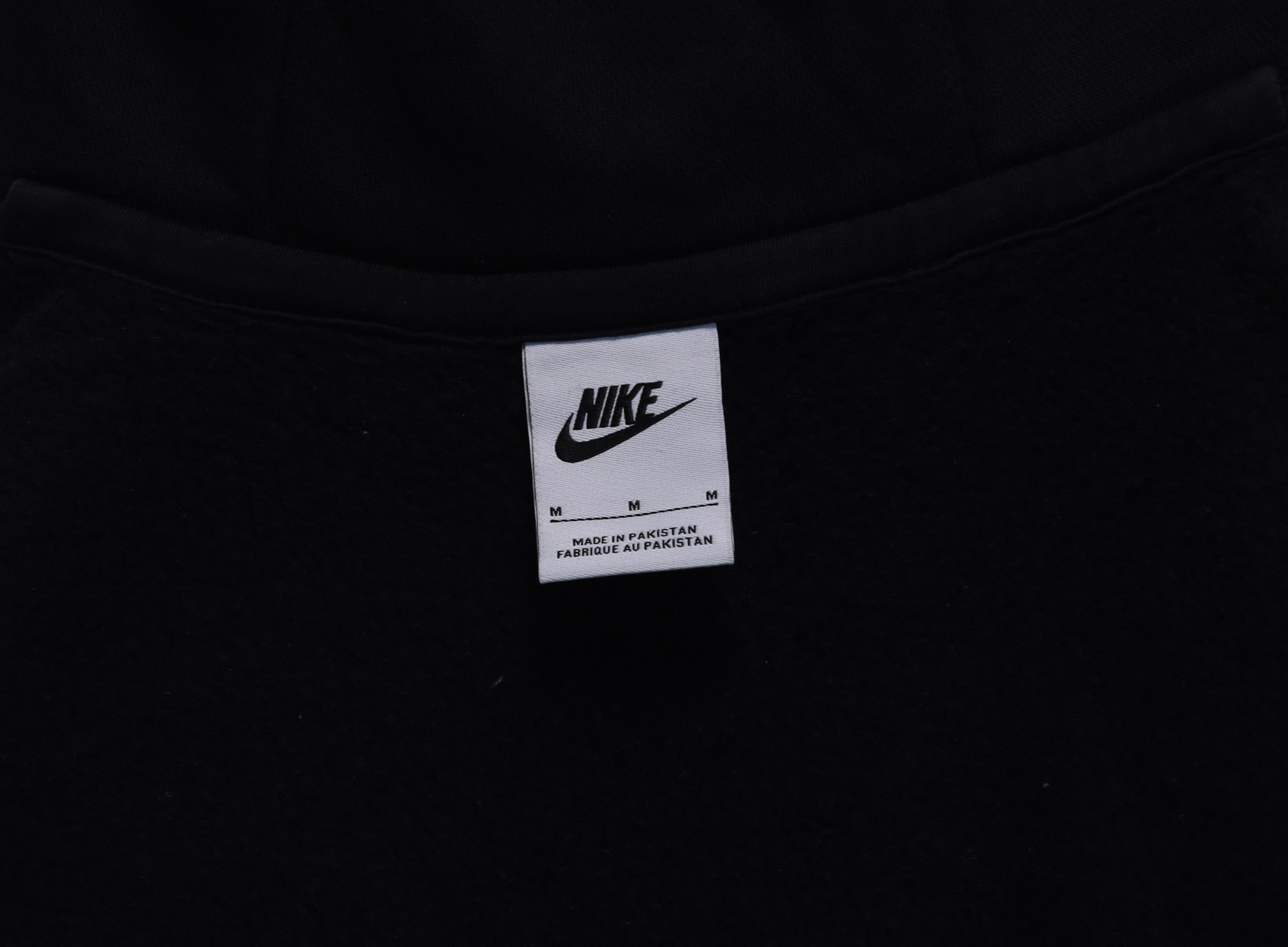 Черно hoodie Nike M