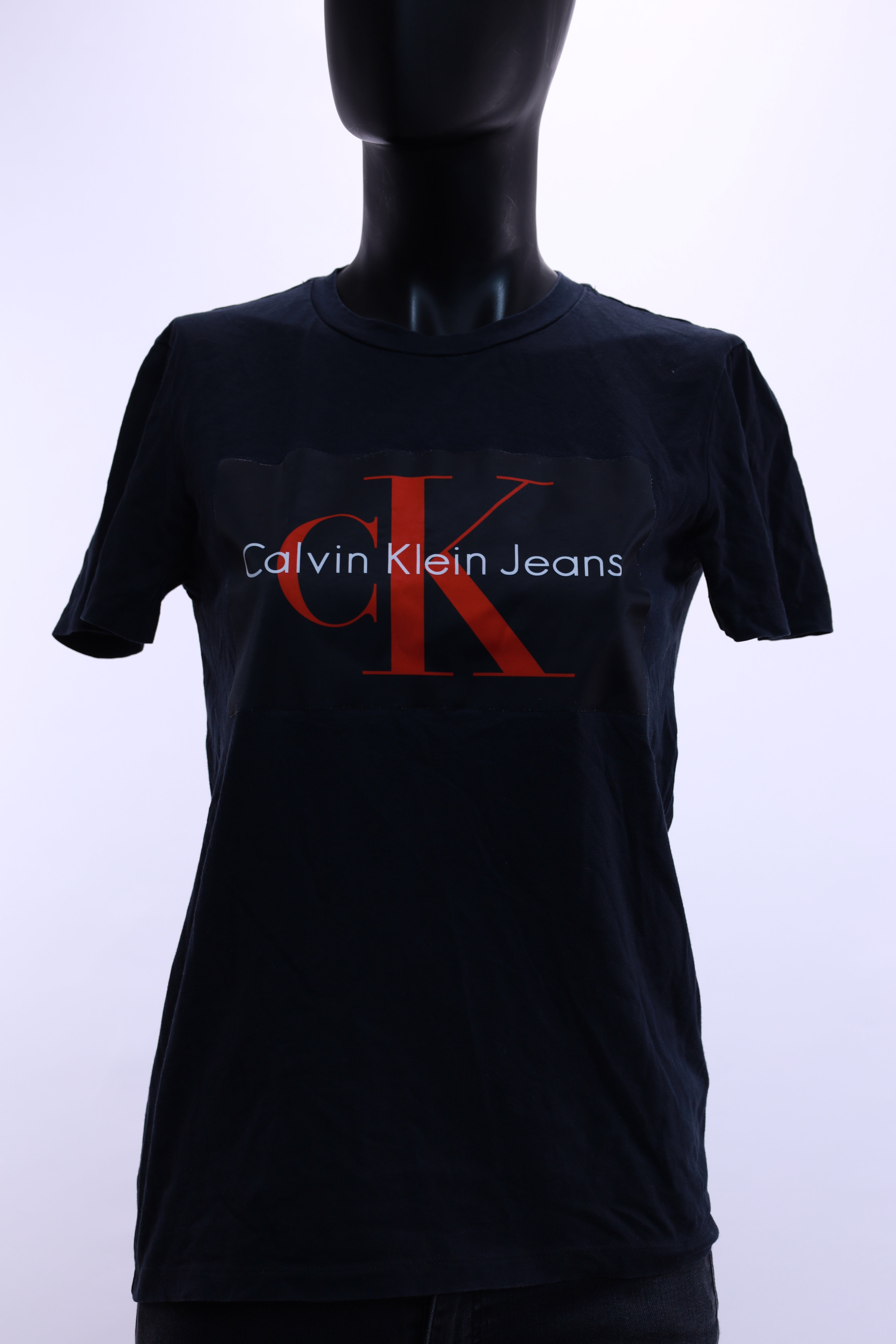 Черна тениска CK Jeans XS