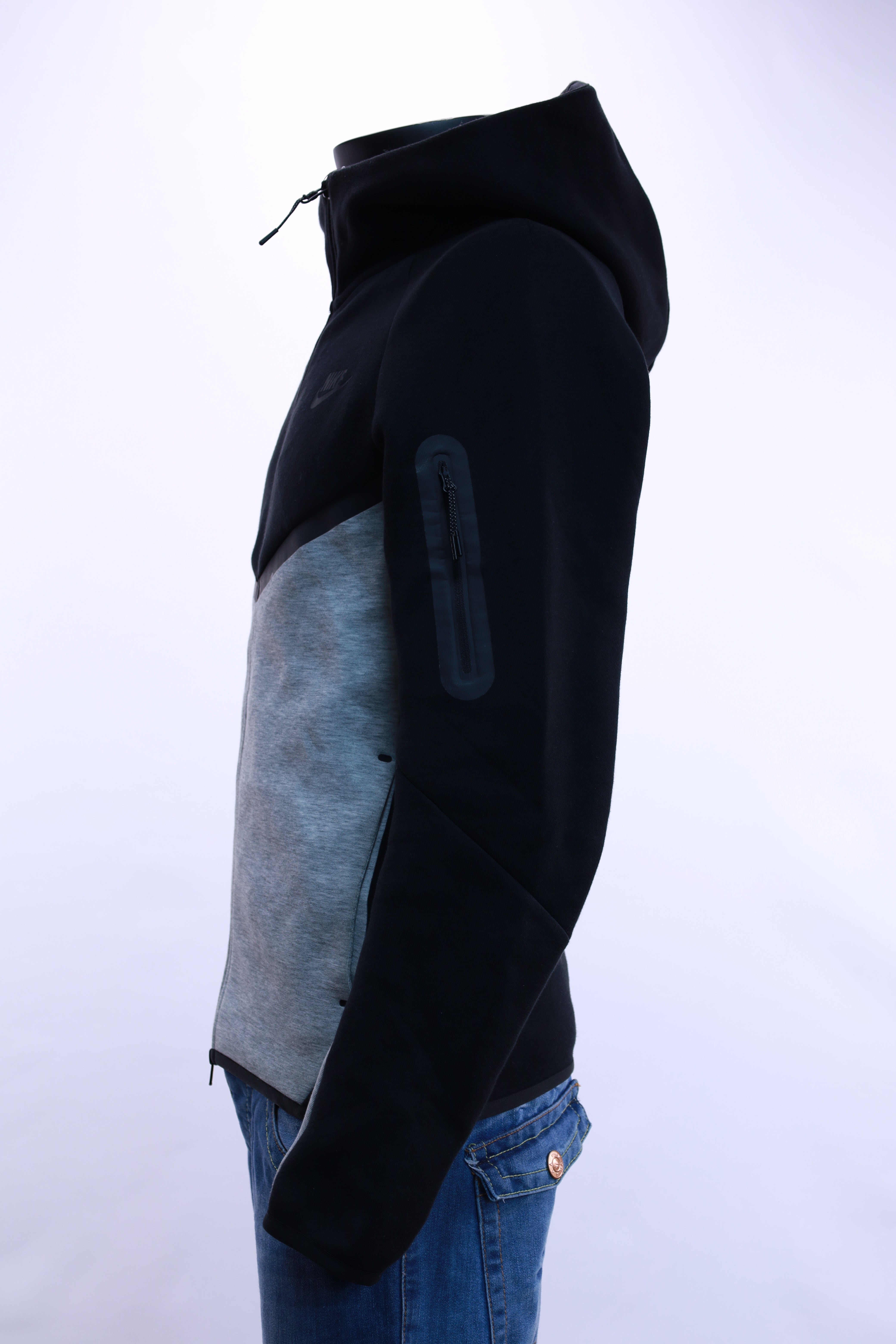 Nike Tech Fleece Windrunner XS суичър с цип