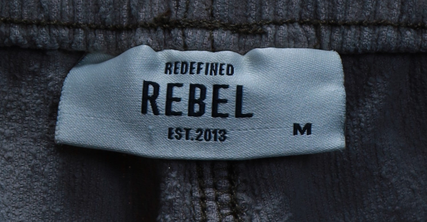 Redefined Rebel M къси панталони