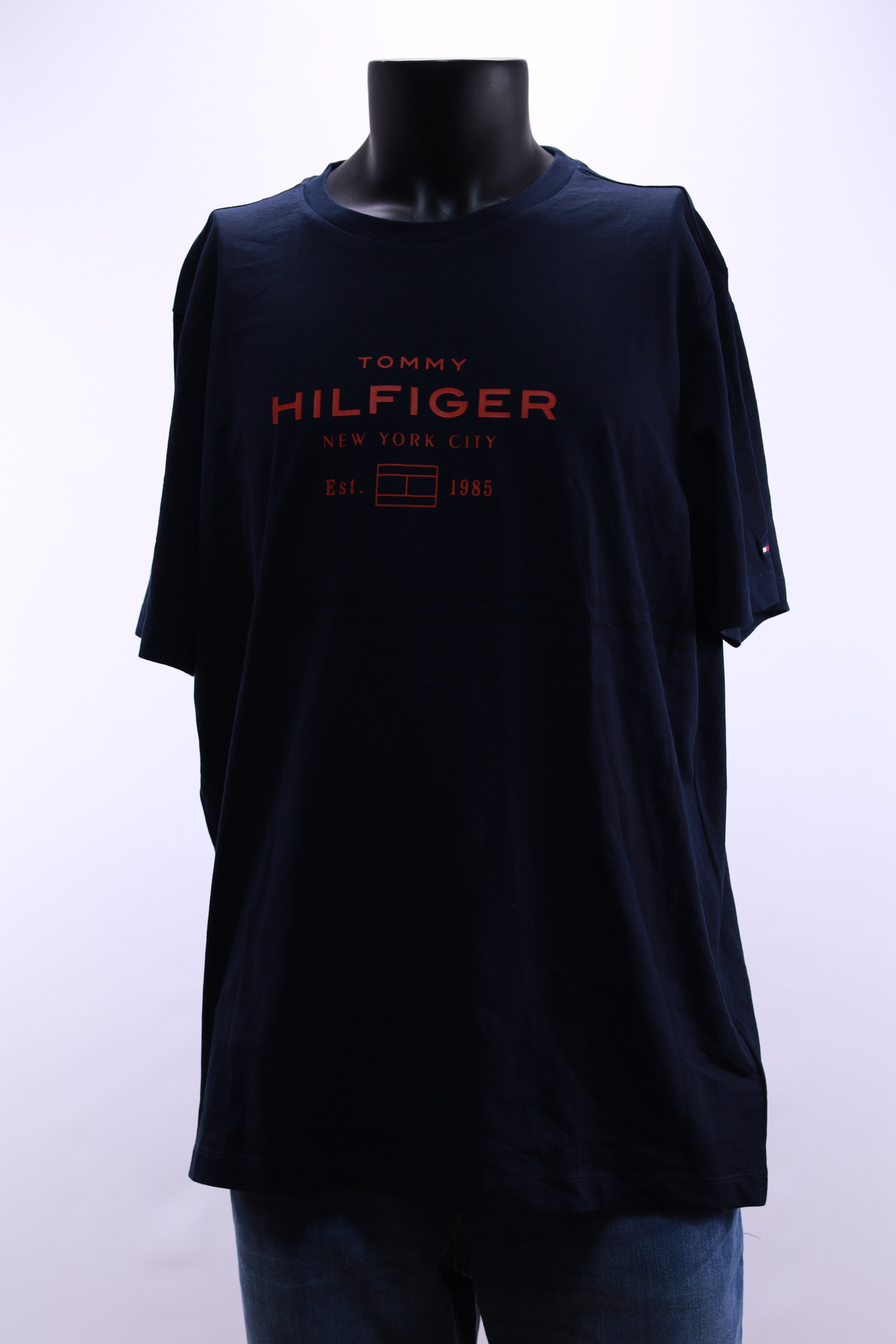 Tommy Hilfiger XXL тъмносиня тениска